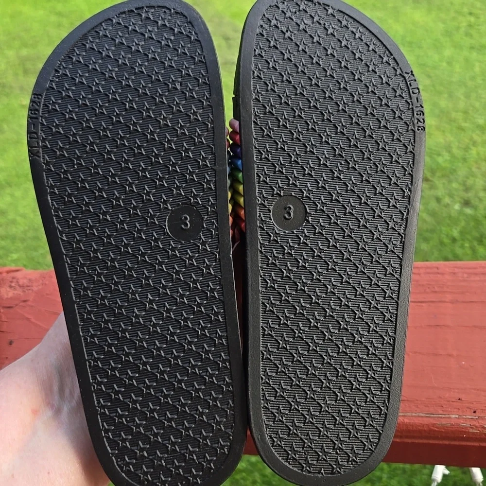 Tommy Bahama Kids Colorful Rainbow Slide Sandals Big Kid Size 3 - Picture 5 of 5